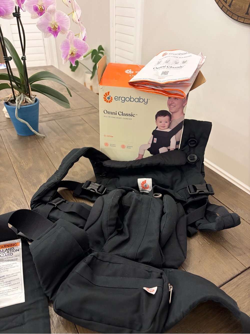 Ergobaby Omni Classic in black